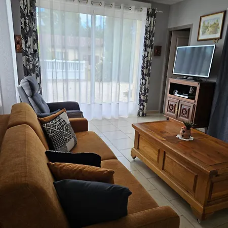 Les Capucines Montignac-Lascaux