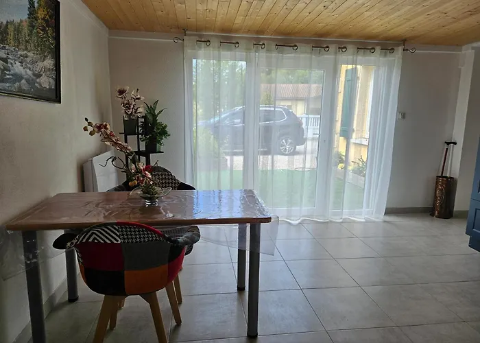 Appartement Les Capucines Montignac-Lascaux